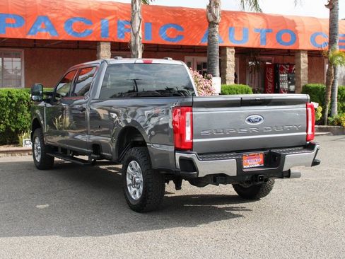 Used 2023 Ford F250 XLT image 6