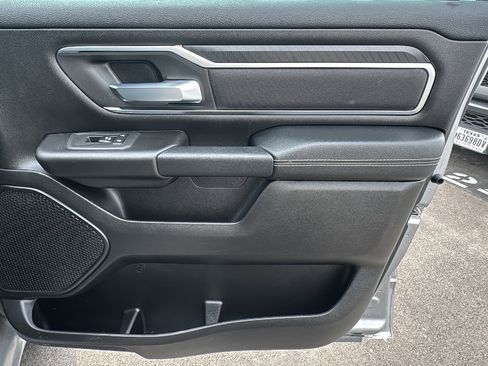 Used 2025 RAM 1500 Lone Star image 28