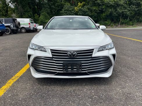 Used 2021 Toyota Avalon XLE FWD image 8