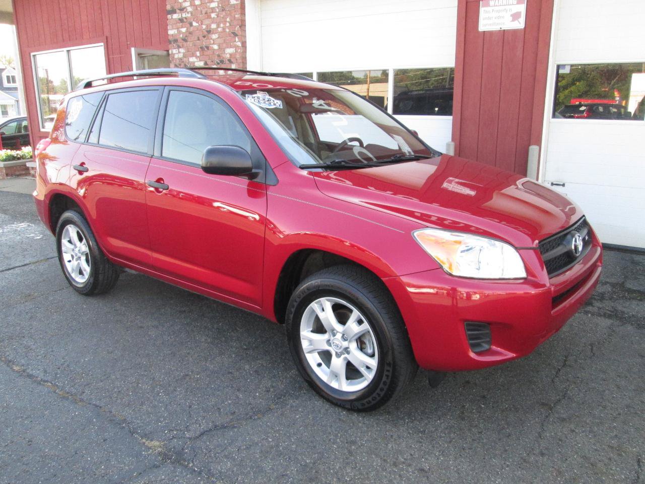 Used 2012 Toyota RAV4 4WD V6 w/ Tow Prep Pkg image 8