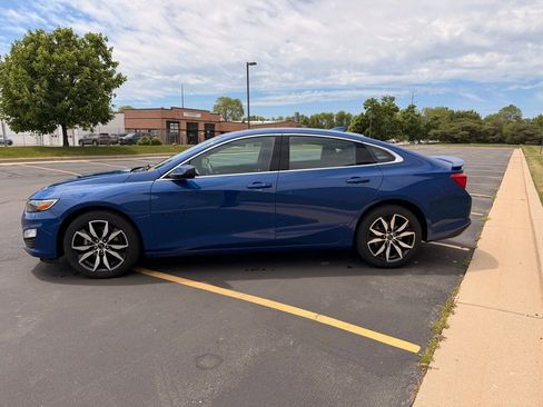 Used 2023 Chevrolet Malibu RS FWD image 3