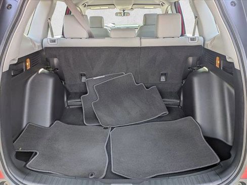 Used 2020 Honda CR-V LX image 6