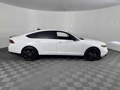 Certified 2023 Honda Accord Sport image 3