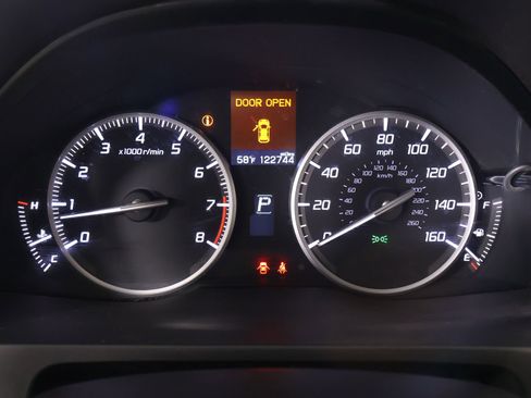 Used 2017 Acura RDX AWD image 4