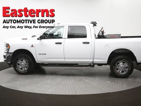Used 2022 RAM 2500 Tradesman w/ Chrome Appearance Group AWD/4WD image 66