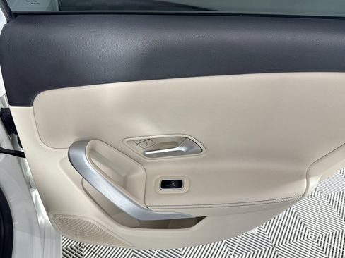 Used 2020 Mercedes-Benz A 220 image 25