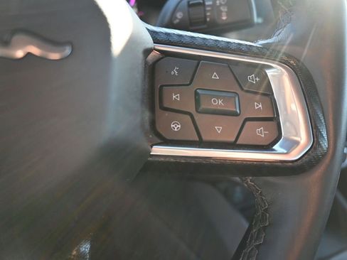 Used 2025 Ford Mustang GT Premium image 25