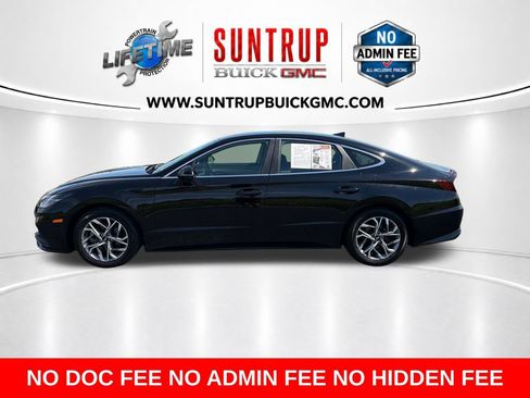 Used 2023 Hyundai Sonata SEL FWD image 2