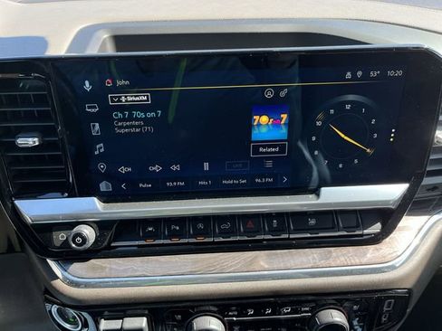 Used 2023 Chevrolet Silverado 1500 LTZ w/ LTZ Convenience Package II AWD/4WD image 13