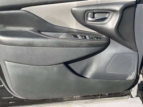 Used 2020 Nissan Murano S w/ Technology Package image 14
