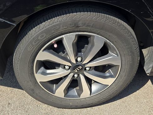 Used 2021 Kia Rio S w/ Technology Package FWD image 5