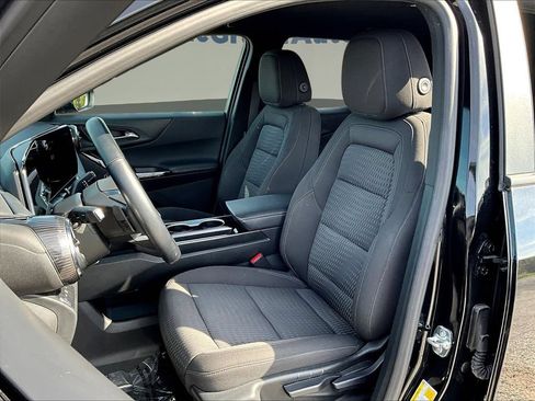 Used 2025 Chevrolet Equinox LT AWD/4WD image 24