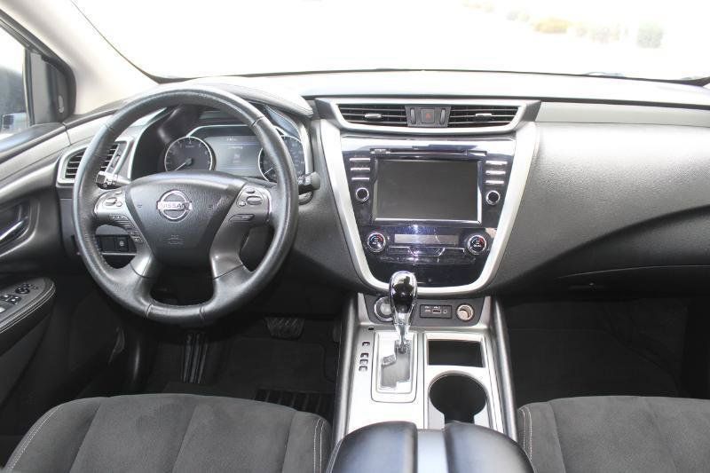 Used 2021 Nissan Murano SV FWD image 18