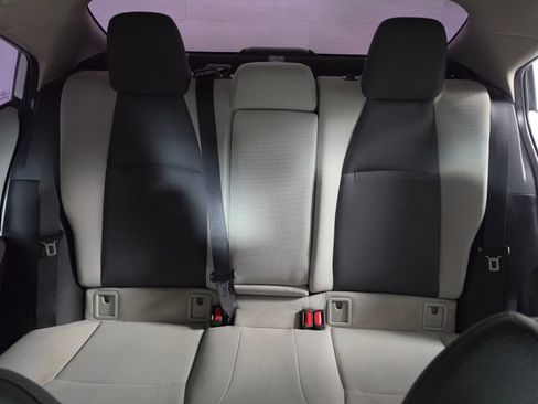 Used 2021 Toyota Corolla LE w/ LE Convenience Package FWD image 16