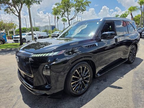 Used 2025 INFINITI QX80 Autograph AWD/4WD image 16