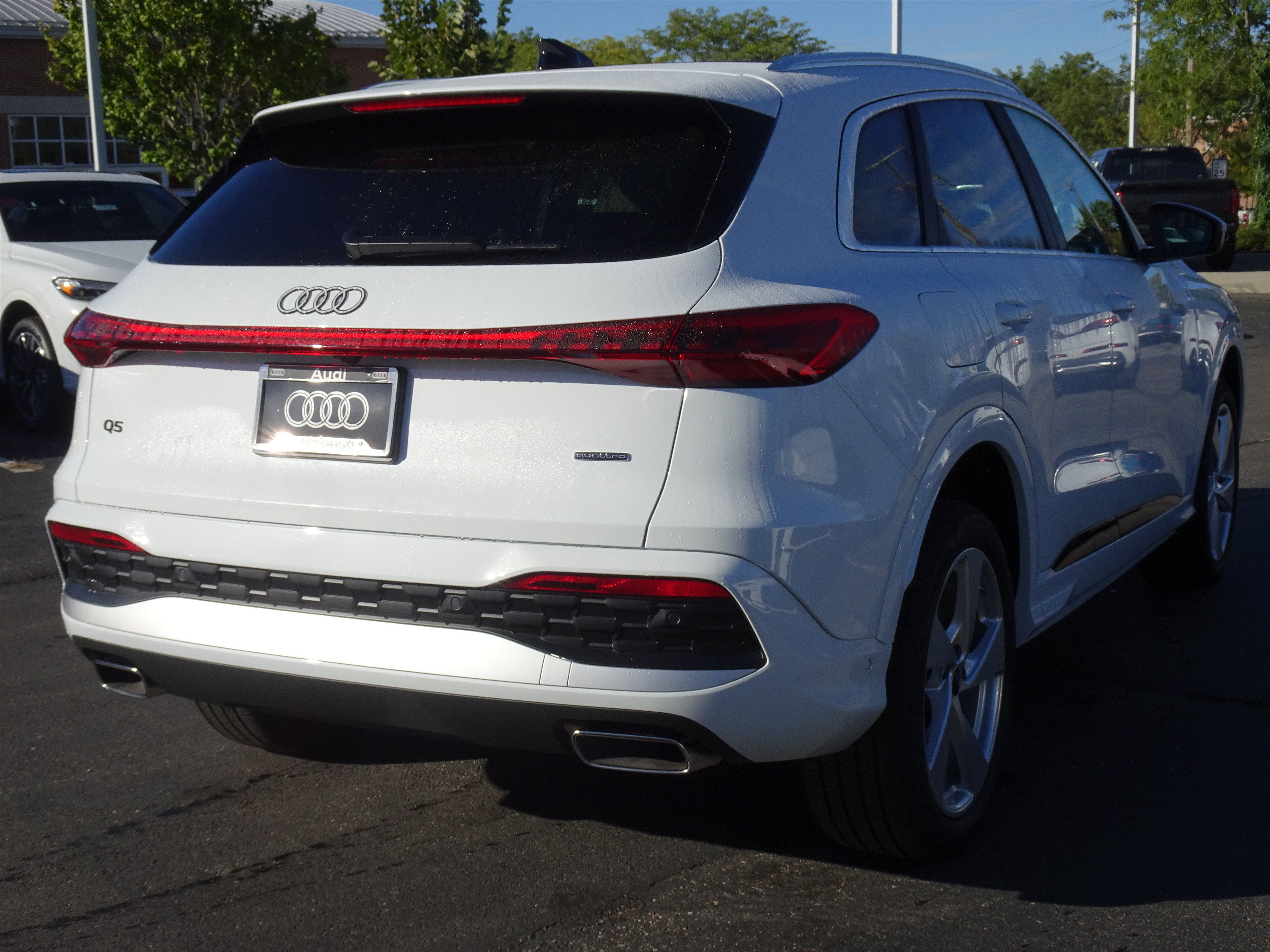 Certified 2025 Audi Q5 Premium w/ Premium Plus AWD/4WD image 5