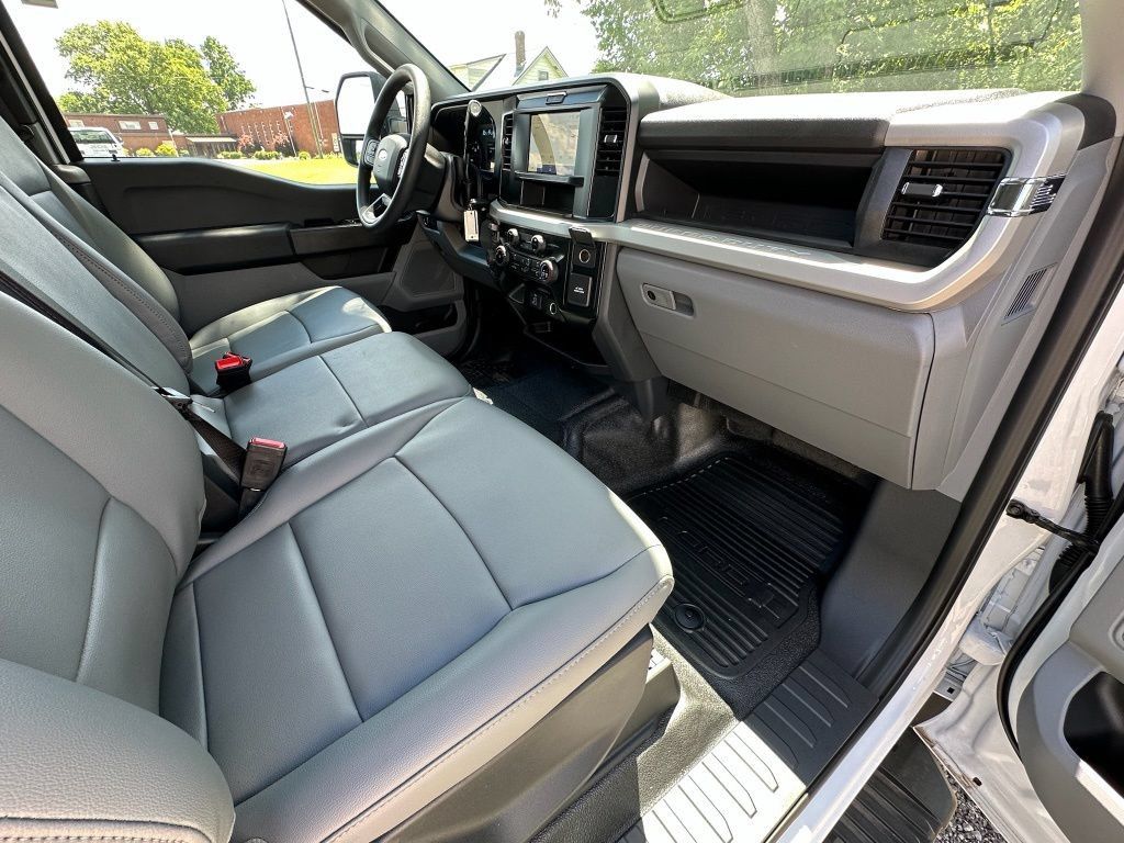 New 2026 Ford F450 XL AWD/4WD image 19