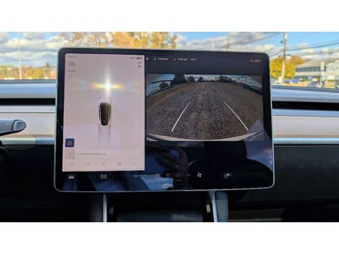 Used 2021 Tesla Model Y 2WD image 26