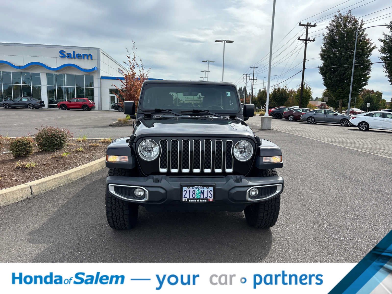Used 2020 Jeep Wrangler Unlimited Sahara AWD/4WD image 6