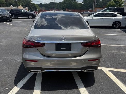 Used 2021 Mercedes-Benz E 350 Sedan w/ Premium Package image 6