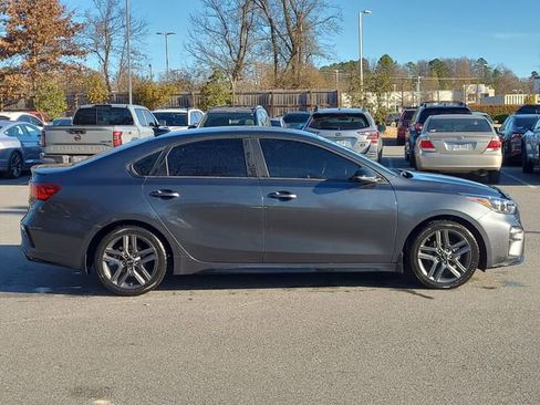 Used 2021 Kia Forte GT-Line image 2