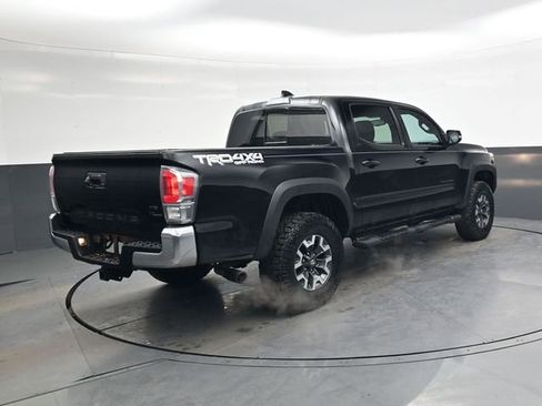 Used 2023 Toyota Tacoma TRD Off-Road image 4