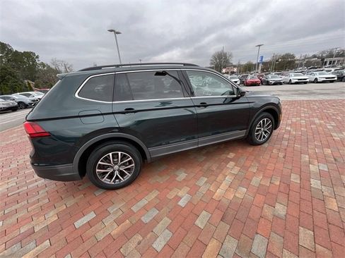 Used 2019 Volkswagen Tiguan SE image 36