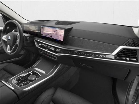 New 2026 BMW X7 xDrive40i AWD/4WD image 11