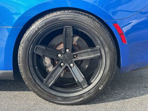 Used 2018 Chevrolet Camaro SS image 11