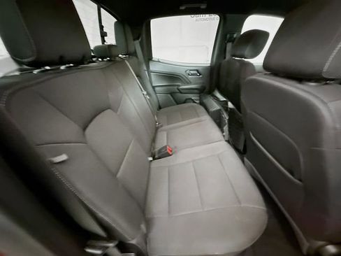 Used 2025 GMC Canyon Elevation image 26