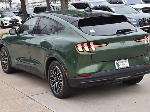 Certified 2025 Ford Mustang Mach-E Premium image 10