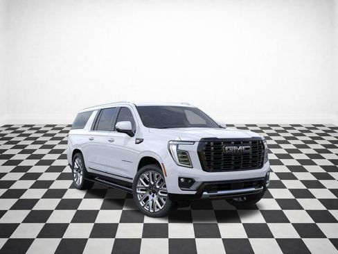 New 2026 GMC Yukon XL Denali Ultimate w/ LPO, Floor Liner Package AWD/4WD image 31