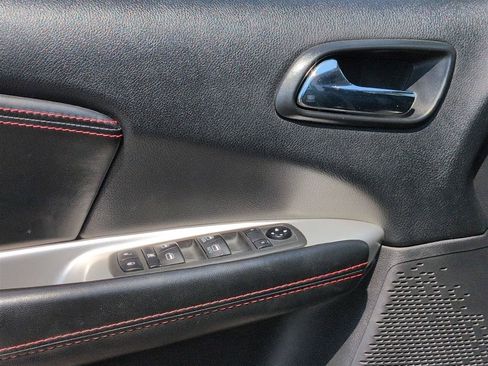 Used 2019 Dodge Journey GT AWD/4WD image 13