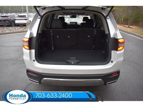 New 2026 Honda Pilot Touring image 34