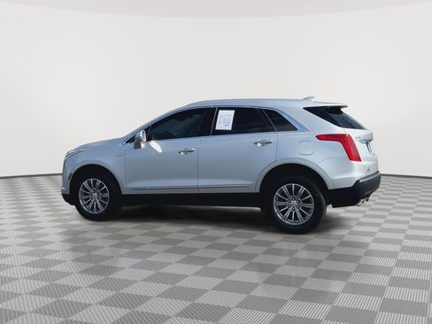 Used 2018 Cadillac XT5 Luxury image 6