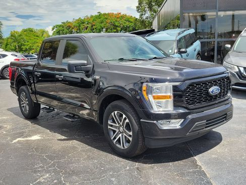 Used 2021 Ford F150 XL w/ STX Appearance Package RWD image 3