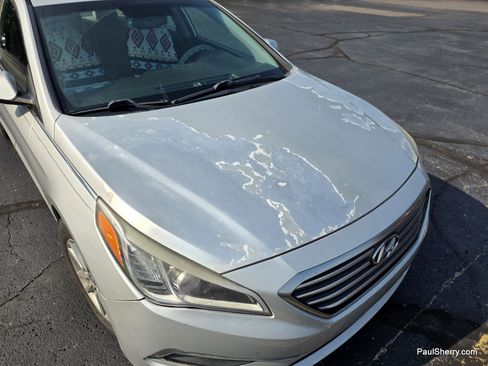 Used 2015 Hyundai Sonata SE w/ Option Group 09 FWD image 2