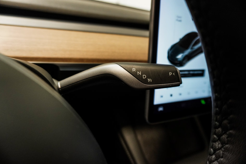 Used 2022 Tesla Model 3 Standard Range RWD image 13