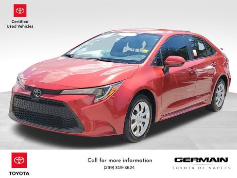 Certified 2021 Toyota Corolla LE image 1
