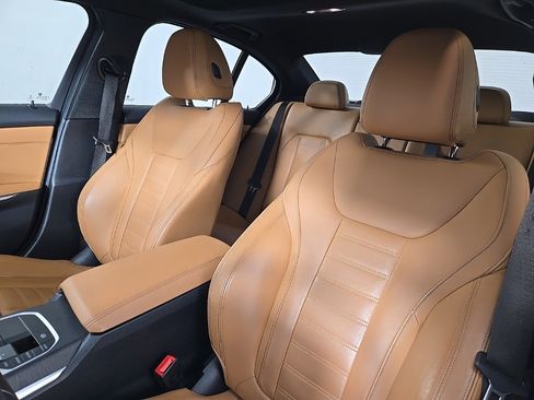 Used 2021 BMW 330i xDrive Sedan w/ Convenience Package image 14