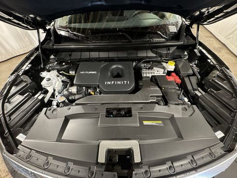 Certified 2026 INFINITI QX60 Luxe w/ Family Package image 34