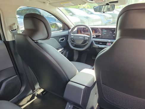 New 2026 Kia K4 EX FWD image 13