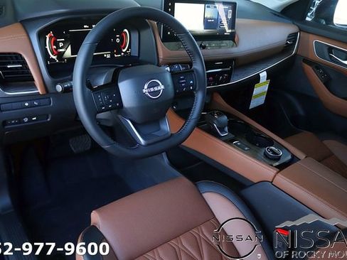 New 2026 Nissan Rogue Platinum w/ Platinum Premium Package AWD/4WD image 10