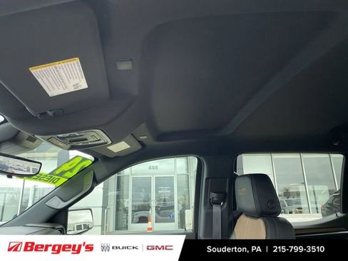 Certified 2024 Chevrolet Silverado 1500 High Country w/ Technology Package image 22