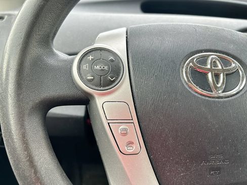 Used 2014 Toyota Prius Two FWD image 15