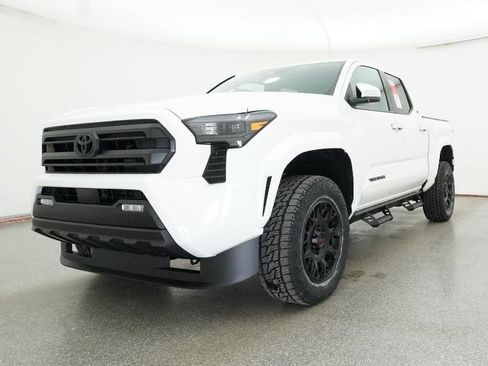 New 2026 Toyota Tacoma SR5 image 11