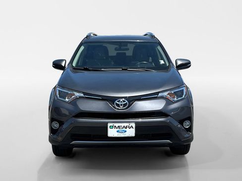 Used 2016 Toyota RAV4 XLE AWD/4WD image 8