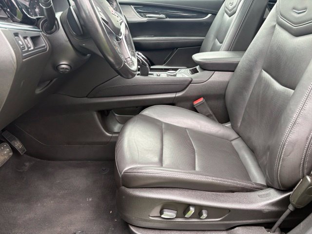 Used 2023 Cadillac XT5 Premium Luxury AWD/4WD image 10