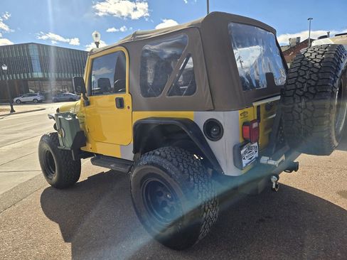 Used 2002 Jeep Wrangler Sport image 7