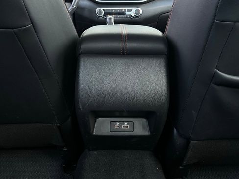 Used 2025 Nissan Altima 2.5 SR image 13